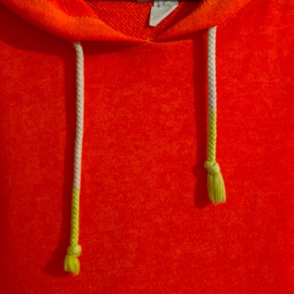 Thin florescent orange hoodie - Picture 2 of 4